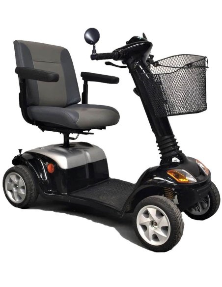 Scooter électrique senior et handicapé médicalisé Kymco Super 6 et 8 en Noir, en biais devant