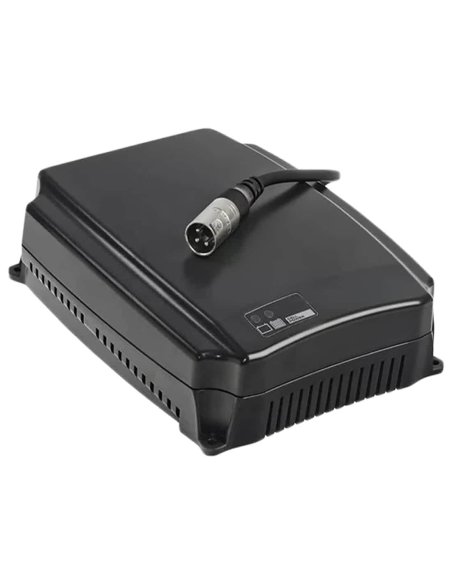 Chargeur lithium 6 amp. de Cellpower pour scooter PMR senior, handicapé ou personne âgée