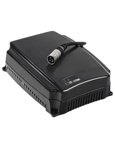 Chargeur lithium 12 amp. de Cellpower pour scooter handicapé, personne âgée ou PMR