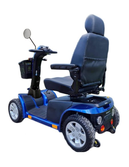 Scooter électrique médicalisé Pride XL 130 en bleu, vue d'arrière en biais gauche