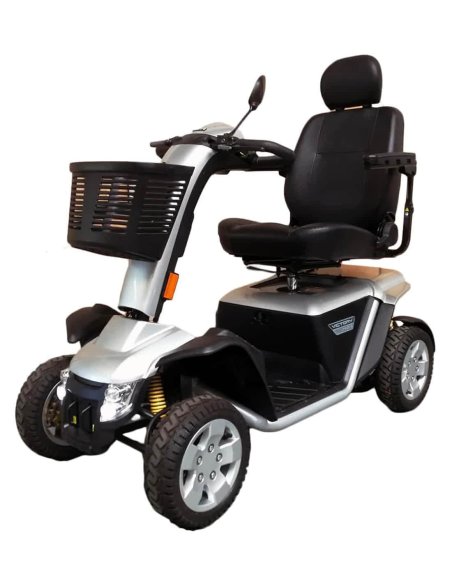 Face en biais droit du scooter électrique PMR senior Pride XL140 et 140S en argent