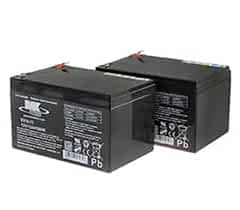 Deux batteries 12Ah AGM de MK Battery standard pour le scooter senior Practicomfort Samba, Rumba 2 et Rumba 22
